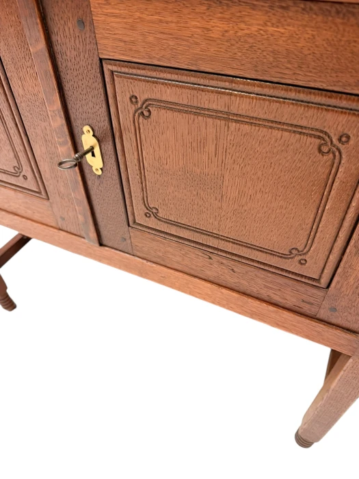 Arts & Crafts Cupboard by Jac. van den Bosch for 't Binnenhuis, 1900s